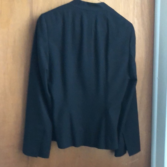 Black zippered City DKNY blazer size 10 - Picture 2 of 4